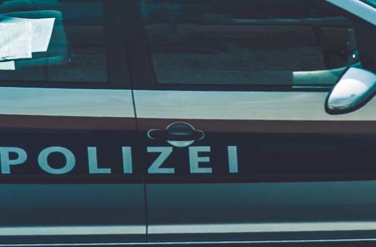 Wie kann man in Deutschland den Polizeifunk abhören?