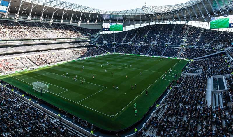 Gebäudefunk im Fussballstadium